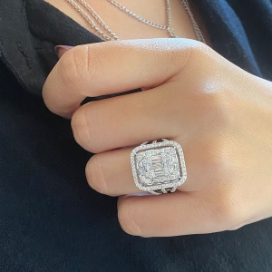 2.47 CT Pırlantalı Baget Yüzük